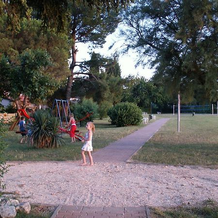 Apartment Alice Novigrad Istria Esterno foto